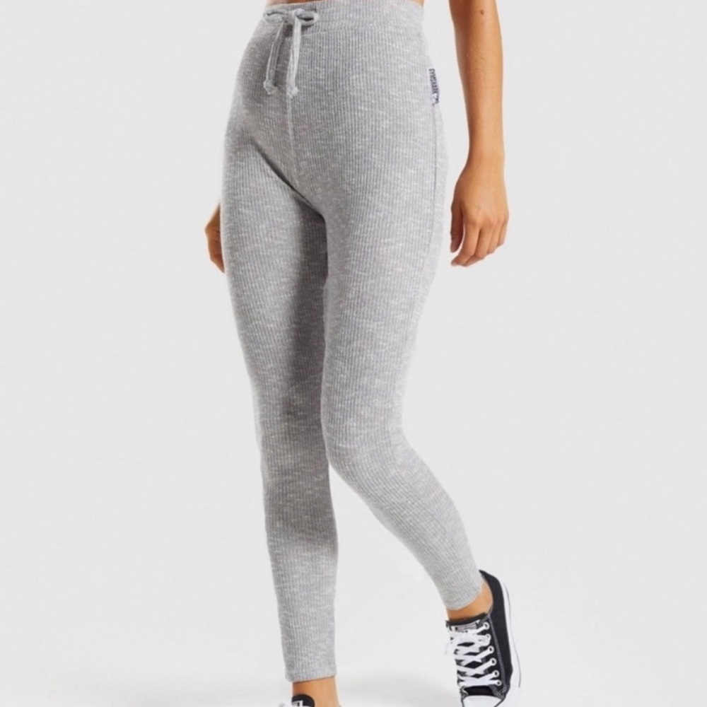 Gymshark Lounge Set - Picture 3 of 9